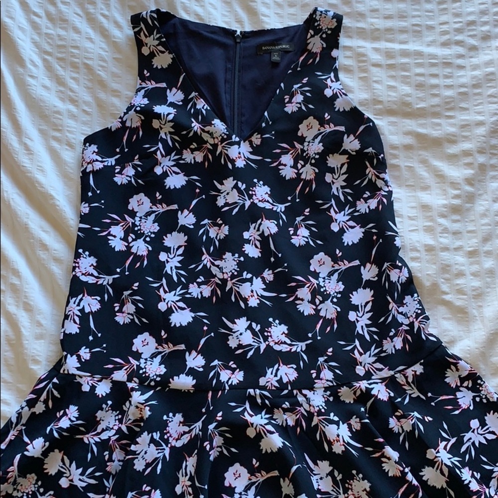 Banana Republic floral dress (navy)
